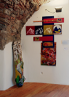 Valeria Radaelli, Lucy, olio su cartone, foglie, legno, 132 x 106 cm